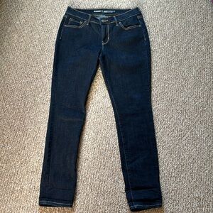 Old Navy Curvey Profile Jeans Size 6 Short